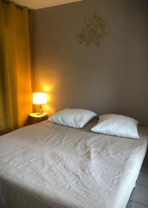 Studio Cabine Climatise 800 M De La Plage Et Des Commerces Bormes-les-Mimosas Esterno foto
